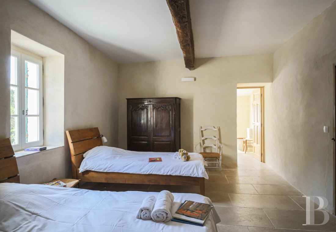 A vast farmhouse on a 130-hectare estate in Gard, south of Anduze - photo  n°13
